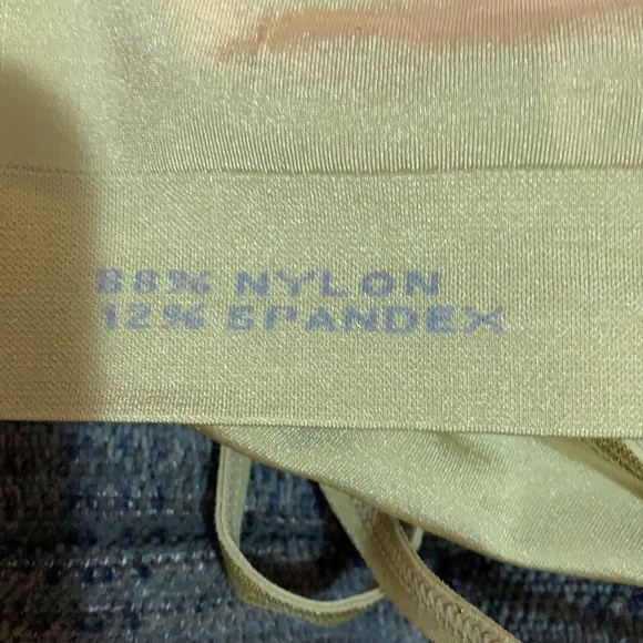 Doubled bra with four thin metallic straps - Picture 4 of 5